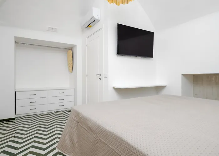 Honey - De Vivo Realty Prázdninový dům