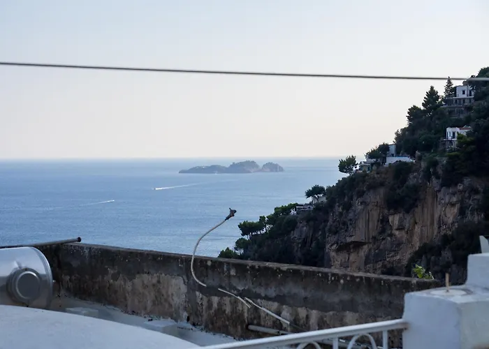 Honey - De Vivo Realty Positano